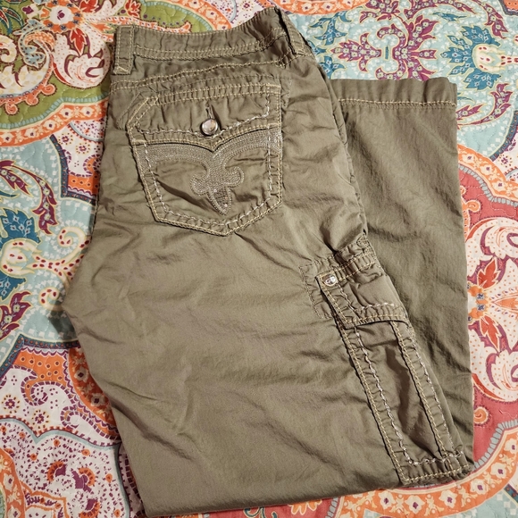 Y2K Rock Revival Cropped Cargo Pants | Taupe | Size 31 - Picture 11 of 11